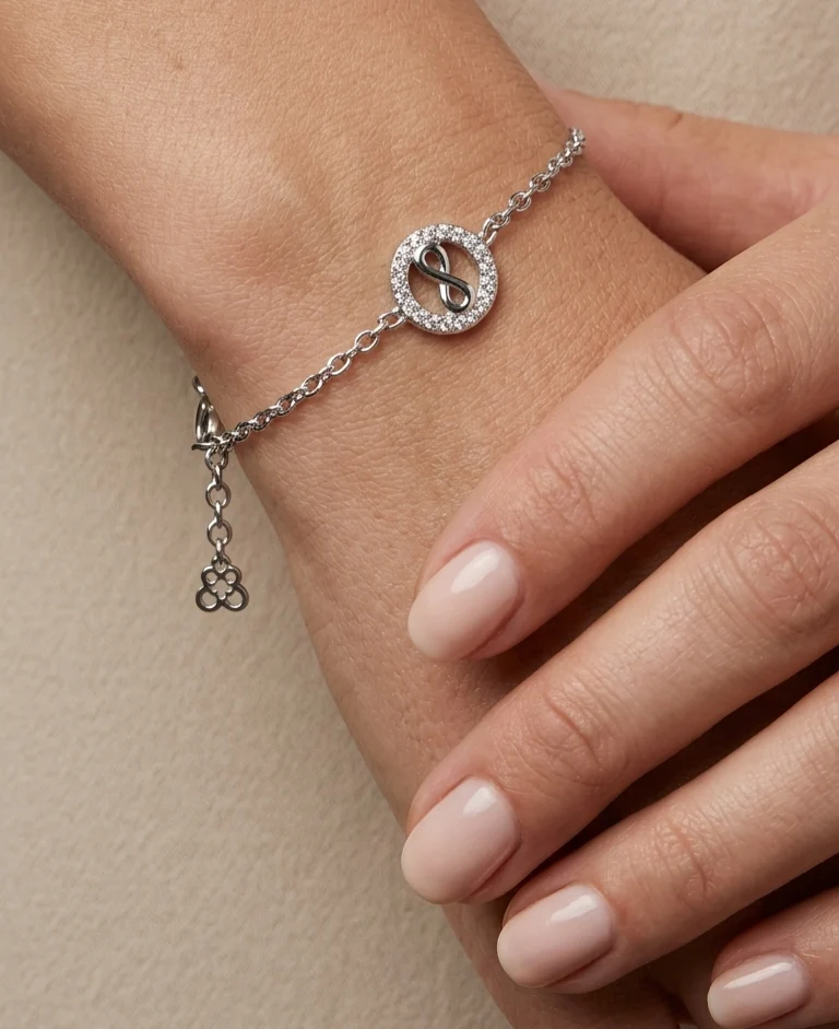 Srebrna narukvica "Infinity Circle" 925 - Слика 2