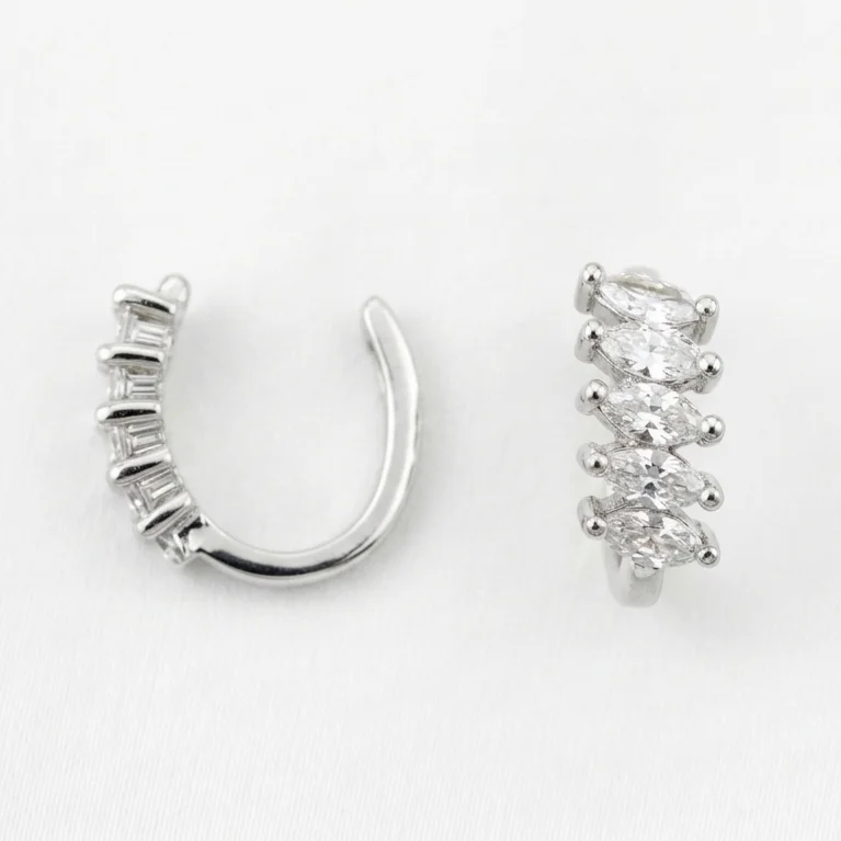 Srebrne ear cuff minđuše sa cirkonima u obliku lista od srebra 925